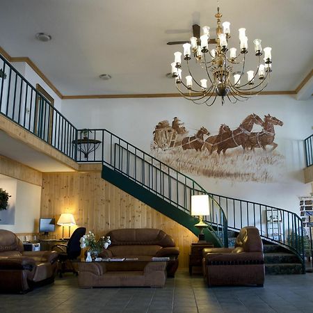 Travelodge By Wyndham Ogallala Bagian luar foto